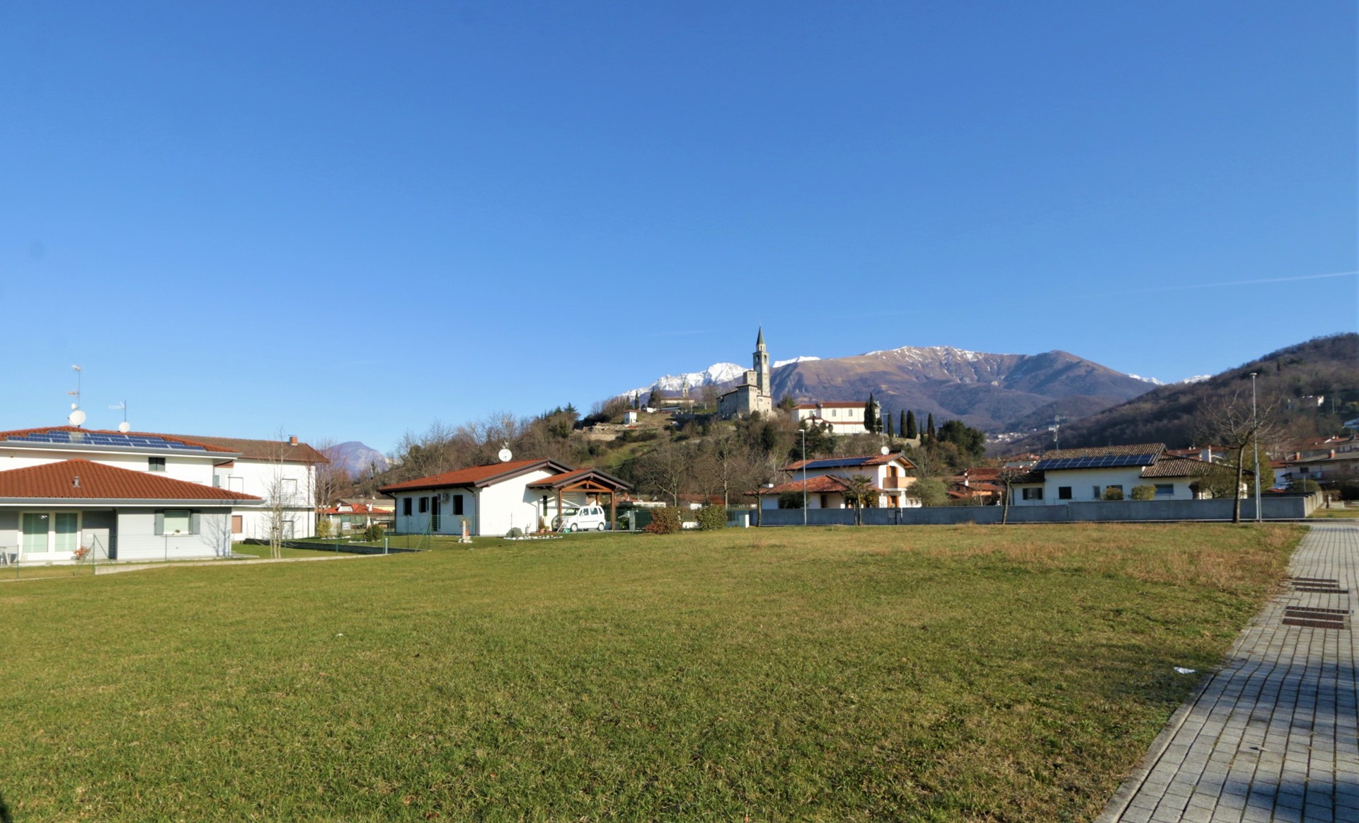 Immobile N.  10